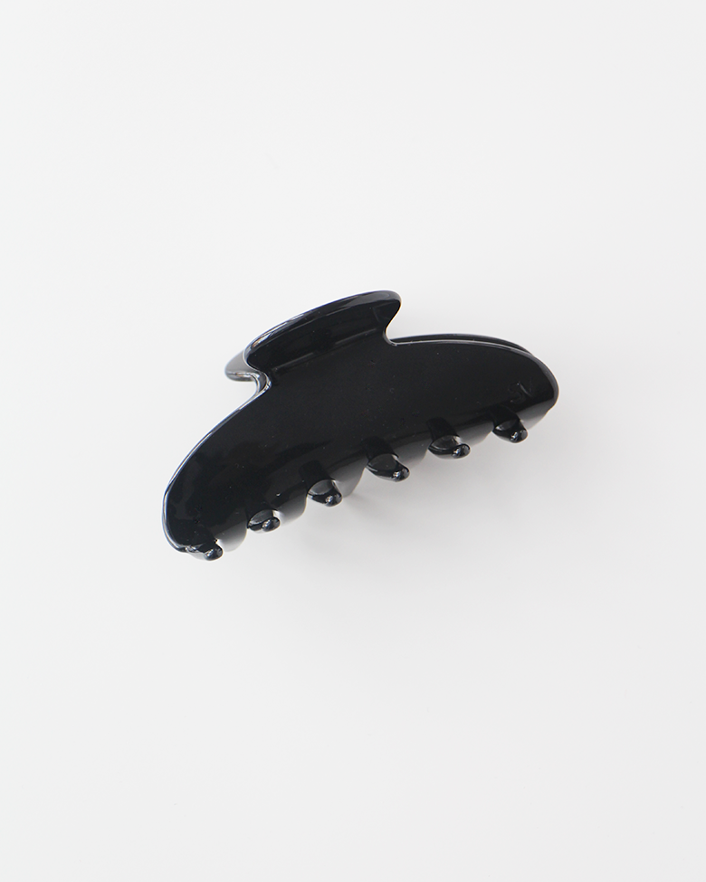 Black Claw Hair Clip on white background