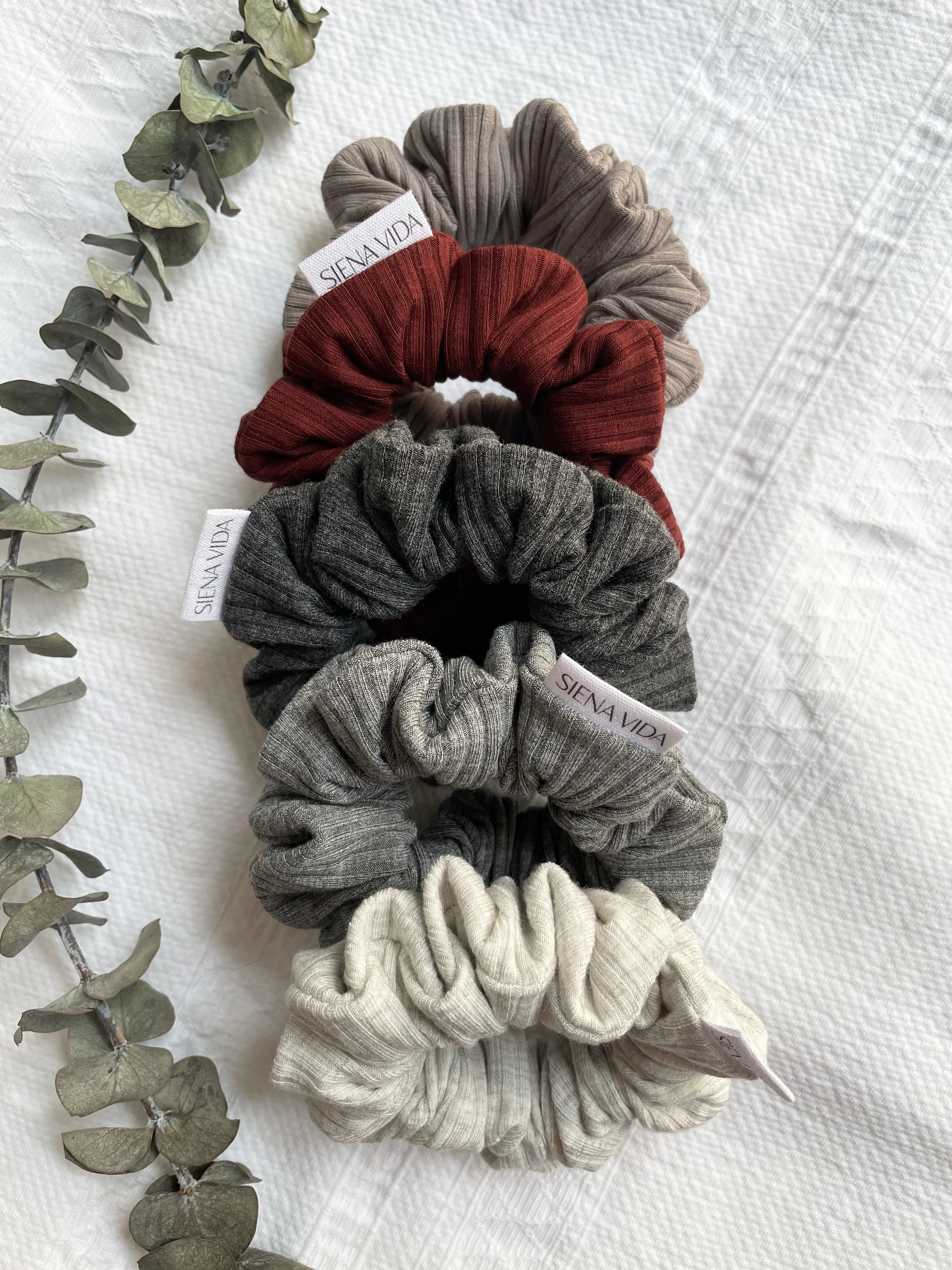 Bamboo Ribbed Taupe Scrunchie - Beau